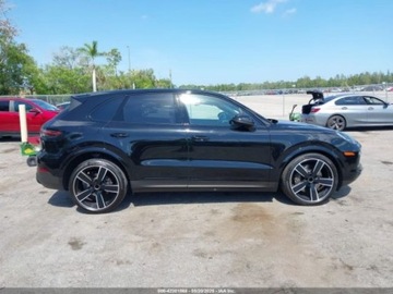 Porsche Cayenne III SUV S 2.9 440KM 2023 Porsche Cayenne 2023 PORSCHE CAYENNE PLATINUM EDITION 2.9 Benzyna 440KM, zdjęcie 8