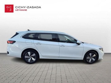 Volkswagen Passat B8 Variant Facelifting 1.5 TSI EVO 150KM 2025 Volkswagen Passat serwis ASO 2.0TDI 150KM bezwypadkow gwarancja pakiety ka, zdjęcie 5