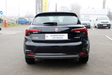 Fiat Tipo II Station Wagon Facelifting 1.5 Hybrid 130KM 2022 Fiat Tipo 1.5HEV City Cross Hybrid Automat Sa..., zdjęcie 5