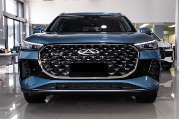 Chery Tiggo 8 SUV PHEV 1.5 T-GDI DHE 279KM 2025 CHERY TIGGO 8 Comfort 1.5 T-GDI Super Hybrid DCT 279KM 2025, zdjęcie 1