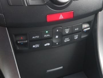 Honda Accord VIII 2013 Honda Accord 2.2 i-DTEC, Klima, Klimatronic, zdjęcie 15