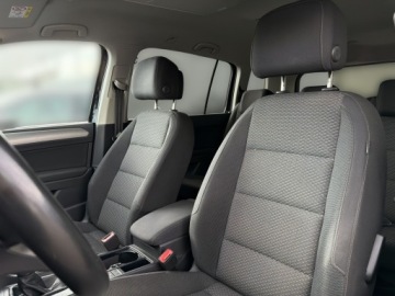 Volkswagen Touran III 2.0 TDI 150KM 2023 Volkswagen Touran Comfortline 2.0 TDI SCR 150 KM 7, zdjęcie 11