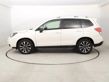 Subaru Forester IV Terenowy Facelifting 2.0 XT 241KM 2016 Subaru Forester 2.0 XT, Salon Polska, zdjęcie 2