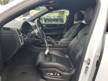 Porsche Cayenne III 2020 Porsche Cayenne 2020, 3.0L, 4x4, COUPE, od ubezpieczalni, zdjęcie 7