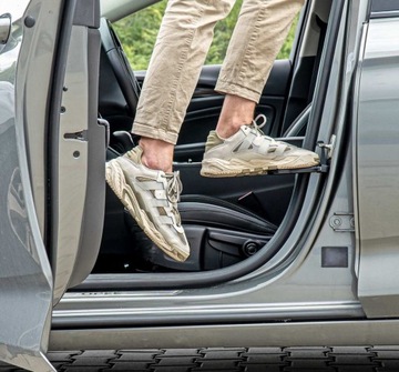 ВНЕДОРОЖНИК АВТОБУС TIR АВТО ДОПОЛНИТЕЛЬНАЯ СТУПЕНЬКА АВТОМОБИЛЬНАЯ ПЛАТФОРМА ПОВЫШЕНИЕ ЛЕСТНИЦЫ