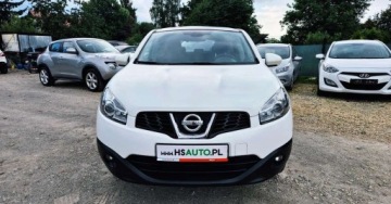 Nissan Qashqai I Crossover 2.0 140KM 2010 Nissan Qashqai BENZYNA PANORAMA parktornic klima niski przebieg OKAZJA, zdjęcie 3