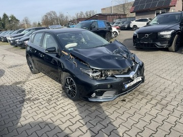 Toyota Auris II Hatchback 5d Facelifting 1.6 Valvematic 132KM 2017 Toyota Auris Klimatronik Tempomat 132KM, zdjęcie 2
