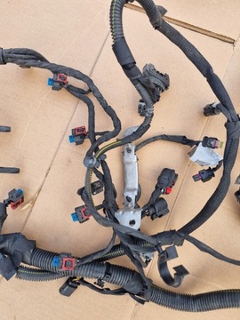 ЖГУТ ПРОВОДОВ ДВИГАТЕЛЯ OPEL INSIGNIA B B20DTH 4X4 GM 39134947