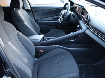 Hyundai Elantra VII Sedan 1.6 MPI 123KM 2022 Hyundai Elantra 1.6 MPI, Salon Polska, zdjęcie 8