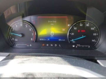 Ford Explorer VI 2023 Ford Explorer 2023 Ford Explorer XLT 4WD 2.3 Benzyna 300KM, zdjęcie 6