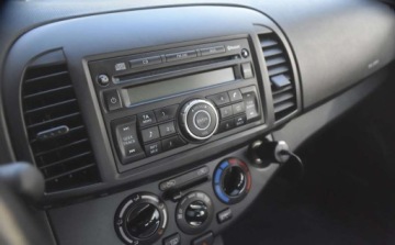 Nissan Micra III Hatchback 5d 1.2 i 16V 65KM 2010 Nissan Micra Nissan Micra 1.2 Visia ACCD 1.2 Benzyna 65KM, zdjęcie 11