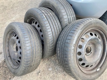 Citroen C4 I Coupe 1.6 i 16v 110KM 2007 Citroen C4 zarejestrowany 2 x kola 1.6 Benzyna 109KM, zdjęcie 16