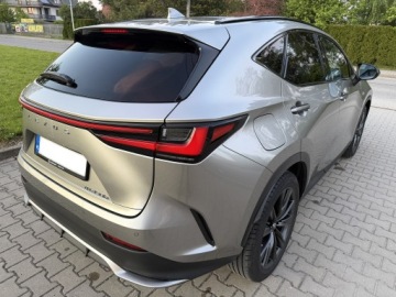 Lexus NX II SUV Facelifting 2.5 450h+ 309KM 2022 LEXUS NX 450h+ 309KM | F Sport |Polski Salon | Serwis ASO | FAKTURA VAT 23%, zdjęcie 5