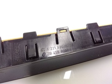 MERCEDES-BENZ S W221 2011 TŘETÍ SVĚTLO STOP