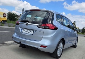 Opel Zafira C Tourer 1.4 Turbo ECOTEC 140KM 2016 Opel Zafira Opel Zafira C Lift 1,4 Turbo 140 KM Edition Bluetooth Tempomat, zdjęcie 4
