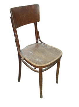 BUKOWE KRZESŁA THONET RADOMSKO