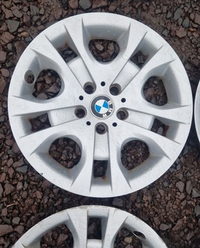 Оригинальные колпаки BMW X1 16 дюймов 17812610 Комплект.