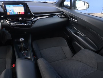 Toyota C-HR I Crossover 1.2L Turbo 116KM 2018 Toyota C-HR 1.2 Turbo, Salon Polska, Serwis ASO, zdjęcie 7
