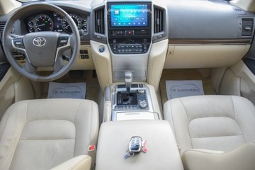 Toyota Land Cruiser VII 2019 Toyota Land Cruiser LAND CRUISER GX.R 4.6 V8 318KM 7-Miejsc LED Kamery Sko, zdjęcie 16