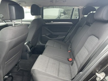 Volkswagen Passat B8 Variant Facelifting 2.0 TDI SCR 150KM 2020 Volkswagen Passat Variant Auto. Kamery360 Webasto, zdjęcie 10