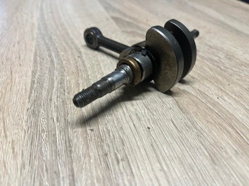 MCCULLOCH 836 AV ШАТУН КОЛЕНВАЛА