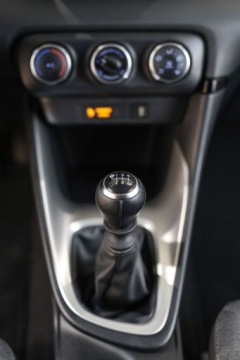 Toyota 2021 Toyota Yaris Yaris Comfort Style 1.5 Benzyna 125KM, zdjęcie 21