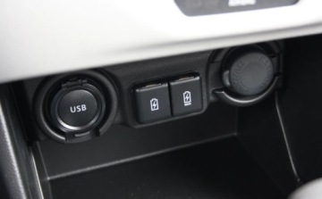 Suzuki Swift VI Hatchback Facelifting 1.2 DualJet SHVS 83KM 2026 Suzuki Swift 2026 Elegance 1.2 mild Hybrid 2WD CVT Flame Orange Pearl 1.2, zdjęcie 15