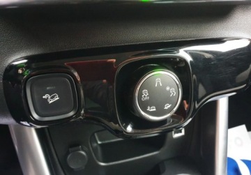 Citroen C3 Aircross  I Crossover 1.2 PureTech 110KM 2020 Citroen C3 Aircross Kamera Grip Control Serwis GetHelp 1.2 Benzyna, zdjęcie 17