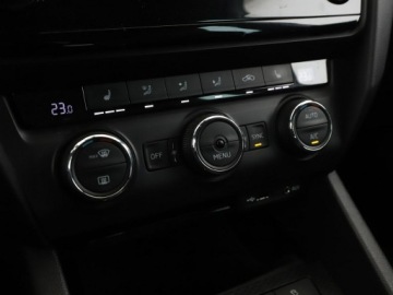 Skoda Octavia III RS Kombi 2.0 TDI 184KM 2015 Škoda Octavia Skoda Octavia RS Automat Navi, zdjęcie 25