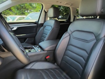 Volkswagen Touareg III SUV 3.0 V6 SCR TDI 286KM 2023 Volkswagen Touareg diesel, automatyczna, napęd 4x4, zdjęcie 10
