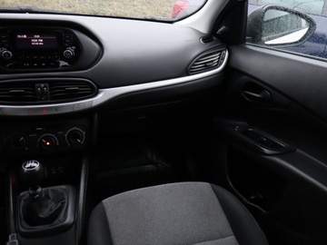 Fiat Tipo II Sedan 1.4 95KM 2017 Fiat Tipo 1.4 16V, Salon Polska, GAZ, Klima, zdjęcie 7