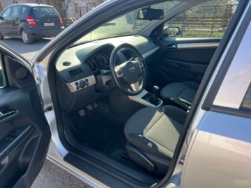 Opel Astra H Kombi 1.7 CDTI ECOTEC 110KM 2008 Opel Astra KLIMATYZACJA EL.SZYBY EL.LUSTERKA 6-CIO BIEGOWA ZAREJESTROWA GW, zdjęcie 4