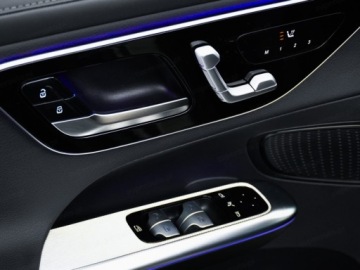 Mercedes GLC C254/X254 Coupe 2.0 220d 197KM 2025 GLC Coupe 220 d 4-Matic AMG Line 2.0 (197KM) 2025, zdjęcie 12