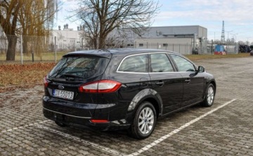 Ford Mondeo IV Kombi 2.0 Duratorq TDCi DPF 140KM 2011 Ford Mondeo 2,0TDCI Automat Skory Lift Bezwypadkowy 2.0 Diesel 140KM, zdjęcie 3