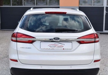 Ford Mondeo V Kombi 2.0 TDCi 150KM 2017 Ford Mondeo 2.0 TDCI PowerShif TITANIUM Edition Lopatki Navi Alum Pdc, zdjęcie 6