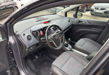 Opel Meriva II Mikrovan 1.4 Turbo ECOTEC 140KM 2011 Opel Meriva Opel Meriva 1.4 Benzyna 140KM, zdjęcie 19