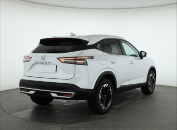 Nissan Qashqai III Crossover Facelifting 1.3 DIG-T MHEV 158KM 2025 Nissan Qashqai 1.3 DIG-T MHEV, 1. Właściciel, zdjęcie 4