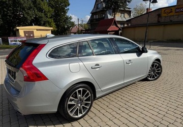 Volvo V60 I Kombi Facelifting 2.0 D4 DRIVE-E 190KM 2015 Volvo V60 Volvo V60 D4 Summum 2.0 Diesel 190KM, zdjęcie 8