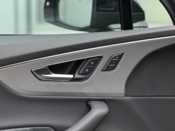 Audi Q7 II SUV Facelifting  3.0 45 TDI 231KM 2025 Audi Q7 231 KM,Head Up,7-miejsc,Kamery 360,MAtrix 3.0 Diesel 231KM, zdjęcie 24