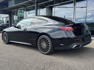 Mercedes CLE Coupe 2.0 300 258KM 2026 MERCEDES-BENZ CLE 300 4-Matic AMG Line 2.0 (258KM) 2026, zdjęcie 2