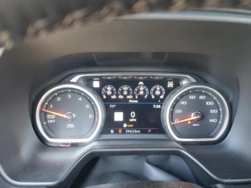 Chevrolet Suburban GMT900 2021 Chevrolet Suburban 2021 Chevrolet Suburban K1500 High Country 6.2 Benzyna, zdjęcie 8