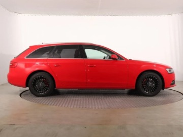 Audi A4 B8 Avant Facelifting 2.0 TDI 143KM 2013 Audi A4 2.0 TDI, Automat, Skóra, Navi, Xenon, zdjęcie 5