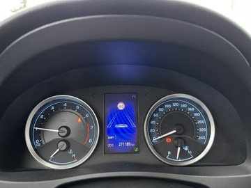 Toyota Corolla XI Sedan Facelifting 1,6 Valvematic 132KM 2017 Toyota Corolla 1.6 benzyna/Biała perła/Kamera, zdjęcie 27