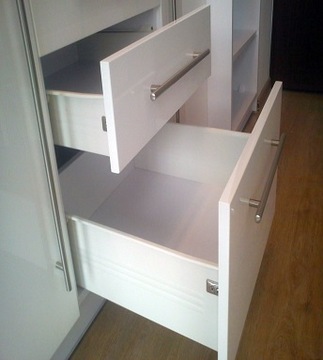 Комплект кухонной мебели модульный, на заказ, в сборе.