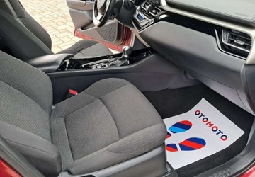 Toyota C-HR I Crossover 1.8 Hybrid 122KM 2018 Toyota C-HR Toyota C-HR 1.8 Hybryda 122KM, zdjęcie 8