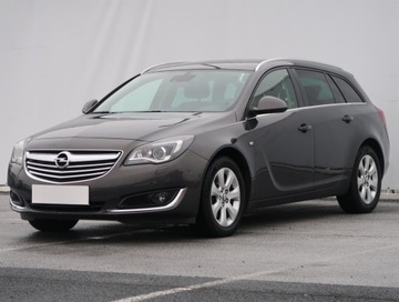 Opel Insignia I Sports Tourer Facelifting 1.6 Turbo ECOTEC 170KM 2013 Opel Insignia 1.6 Turbo, Navi, Xenon, Bi-Xenon, zdjęcie 1