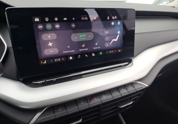 Skoda Octavia IV Liftback 1.5 TSI EVO 150KM 2024 Skoda Octavia SalonPL 1.5eTSI mHEV 150KM DSG Selection ASO Virtual Matrix, zdjęcie 20