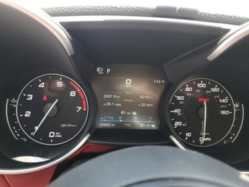 Alfa Romeo Giulia II Sedan Facelifting 2.0 Turbo 280KM 2020 Alfa Romeo Giulia 2020 2.0l 2.0 Benzyna 280KM, zdjęcie 9