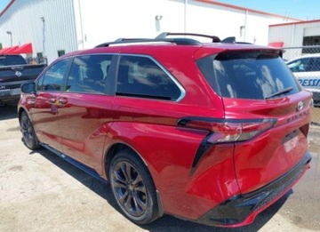 Toyota Sienna III 2021 Toyota Sienna 2021, 2.5L, XSE, po gradobiciu 2.5 Benzyna 189KM, zdjęcie 7