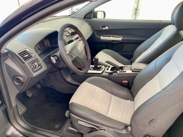 Volvo C30 Hatchback 3d 1.6 D DRIVe 109KM 2008 Volvo C30 https:youtu.bev1s6yTw2U9c 1.6 Diesel 110KM, zdjęcie 9